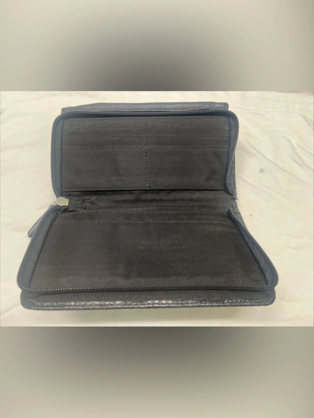 VTG Black Leather Wallet Clutch Crossbody Chain Strap Organizer Purse